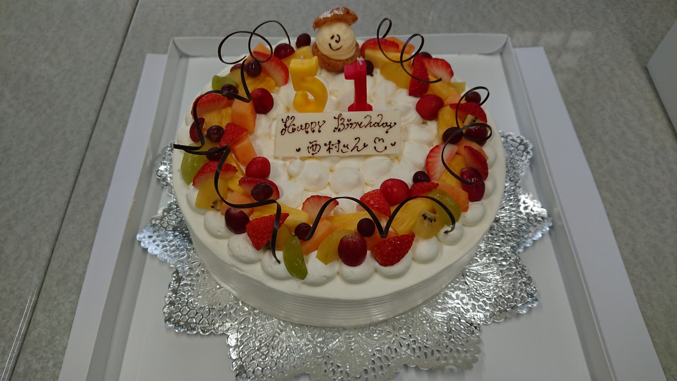 誕生日会を開催しました。